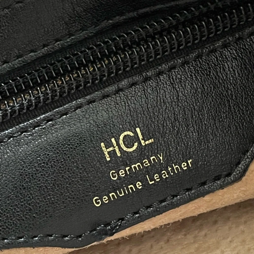 HCL Handcrafted Leathergoods Dark Brown Leather, Zip Closure, Shoulder Bag. - Picture 9 of 12